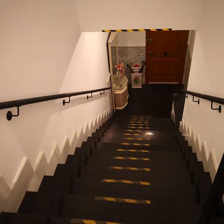 Sanvar Apartment Almagro Luaran gambar