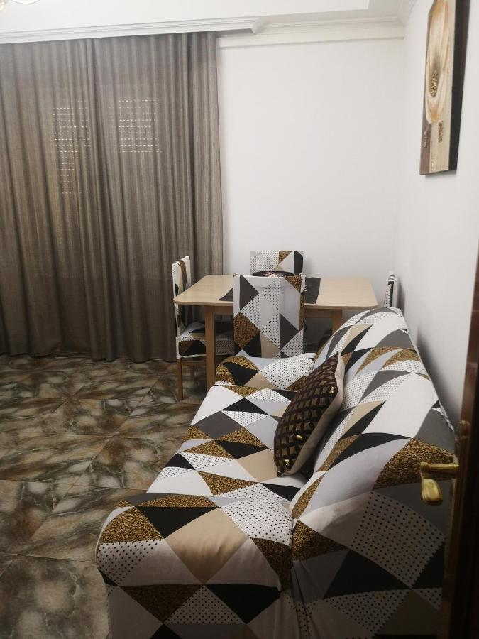 Sanvar Apartment Almagro Luaran gambar