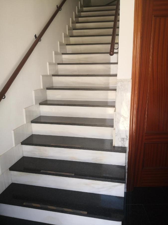 Sanvar Apartment Almagro Luaran gambar