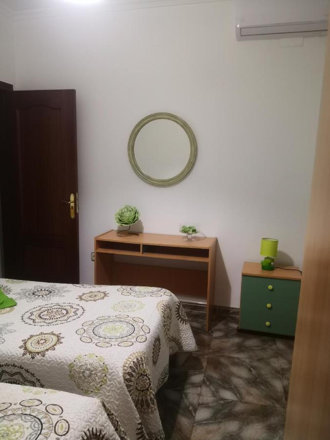 Sanvar Apartment Almagro Luaran gambar