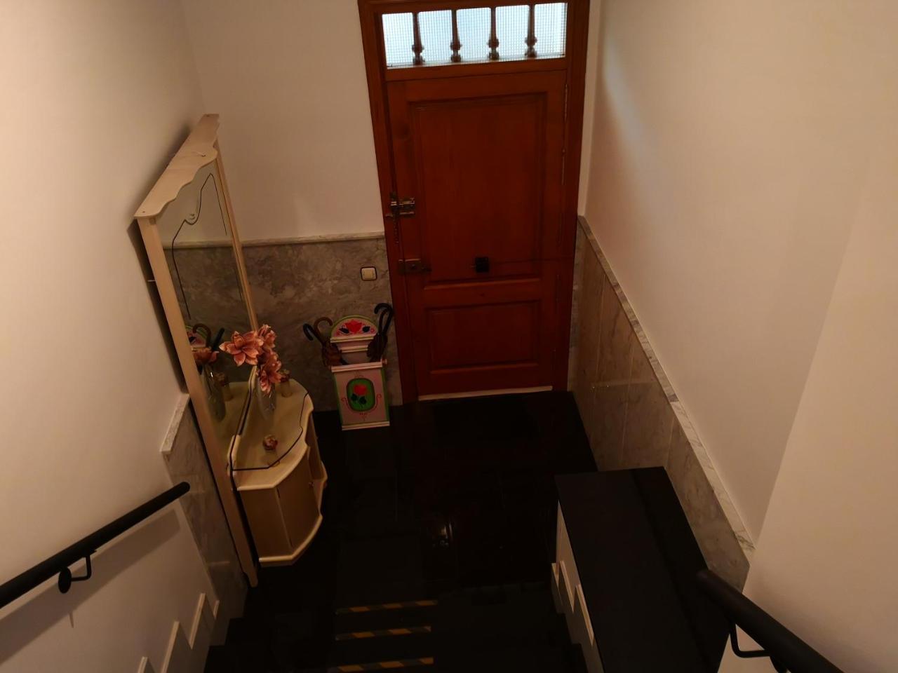 Sanvar Apartment Almagro Luaran gambar